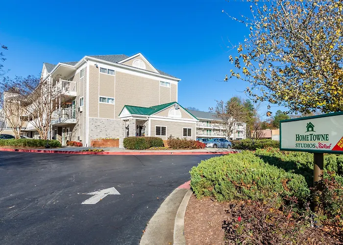 Chamblee Motels