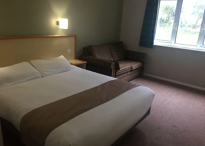 Bramcote Motels