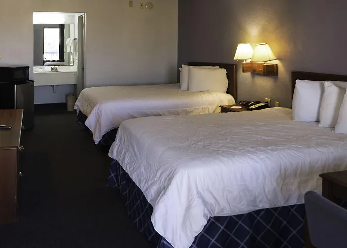 Holly Hill Motels