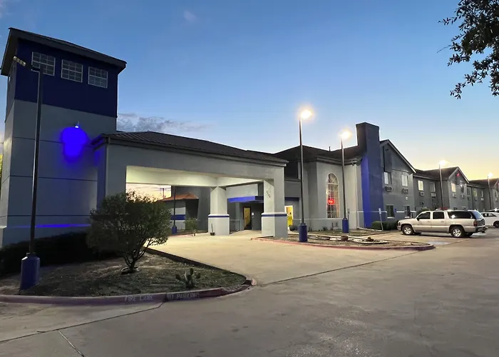 Haltom City Motels