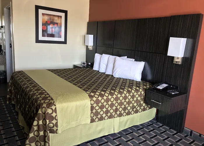 Pelham Motels