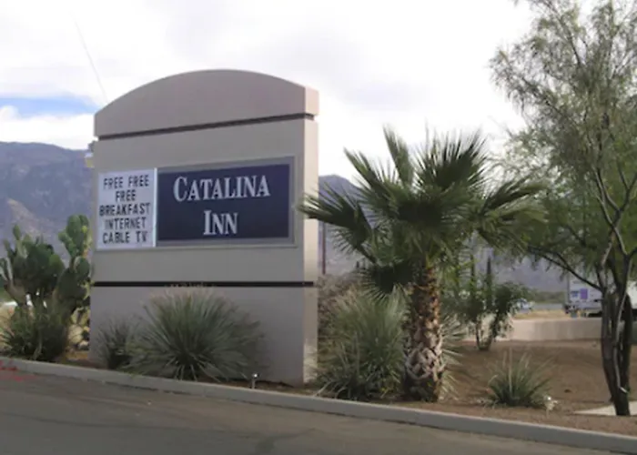 Catalina Motels
