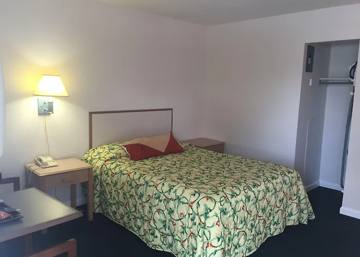 Watseka Motels