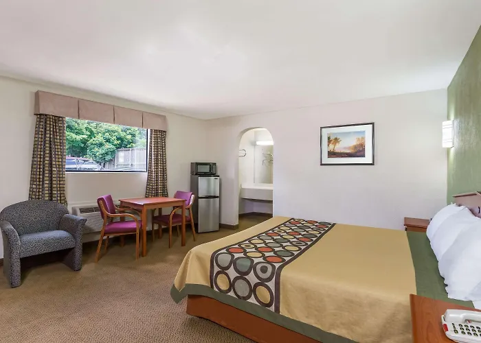 Groesbeck Motels