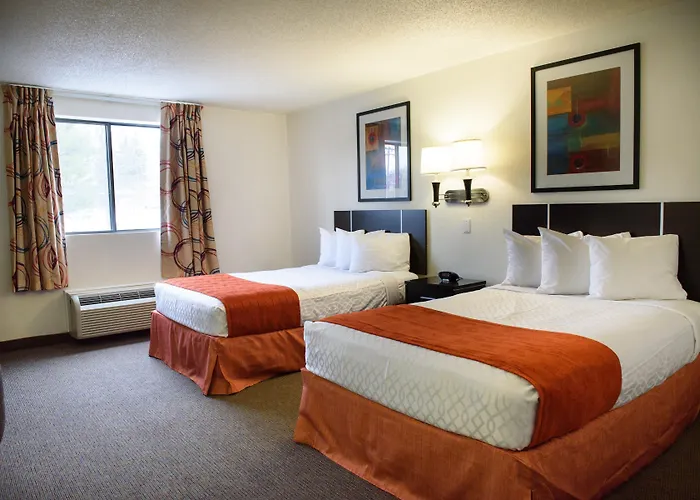 Rhinebeck Motels