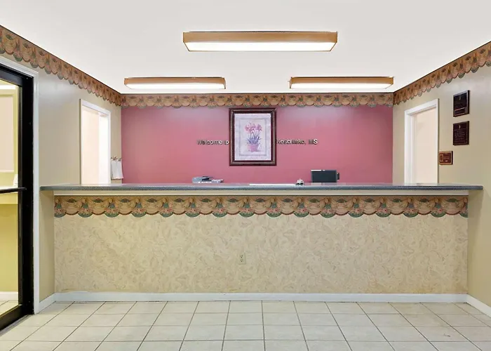 Winona Motels