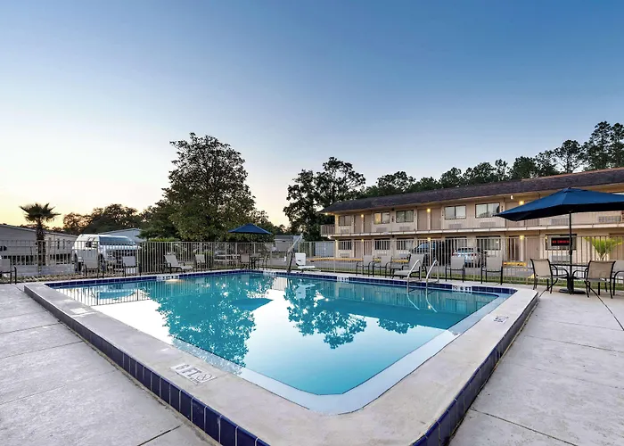 Jennings Motels