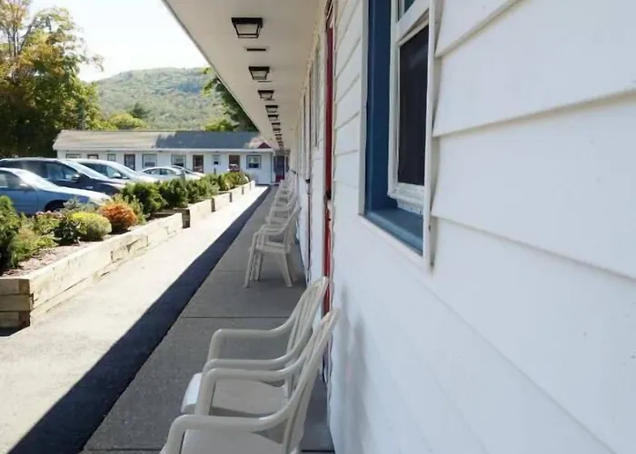 Southington Motels
