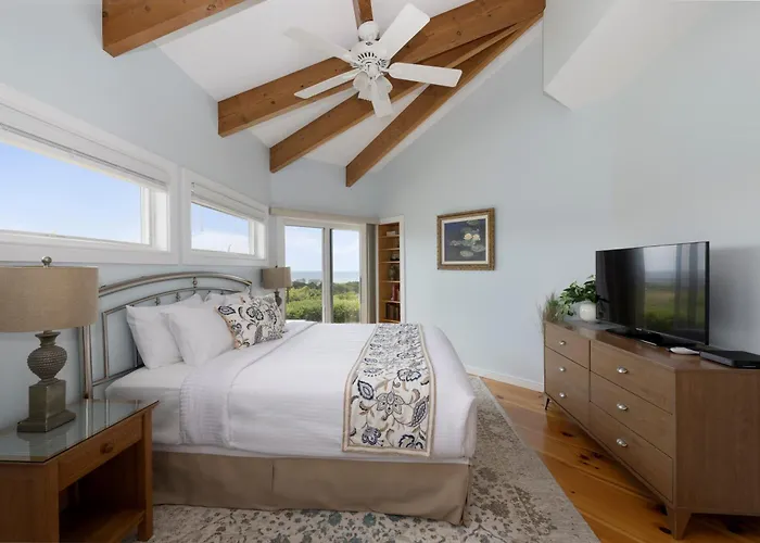 North Truro Motels