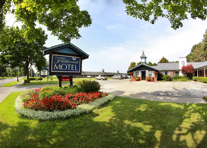 Fenton Motels