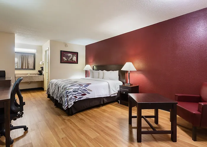 Claxton Motels