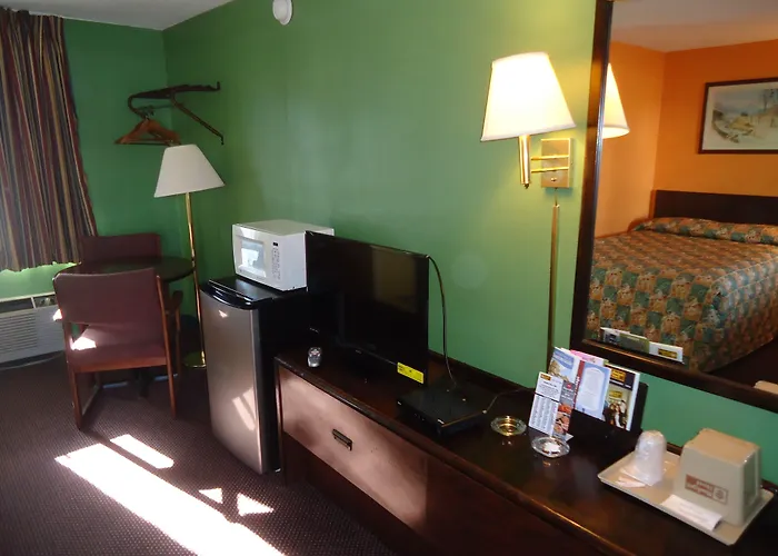 Romney Motels