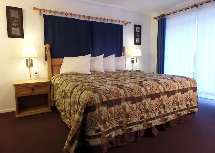 Lafayette Motels