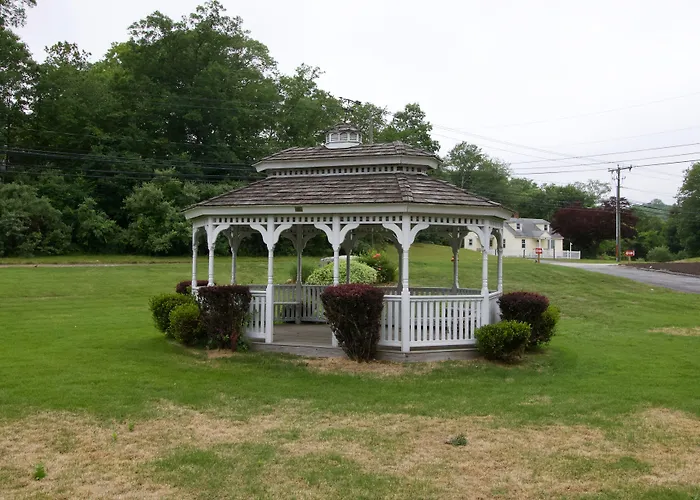 Waterford Motels
