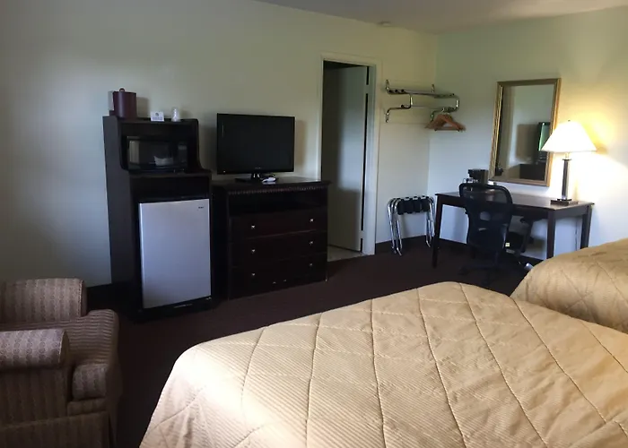 Lima Motels