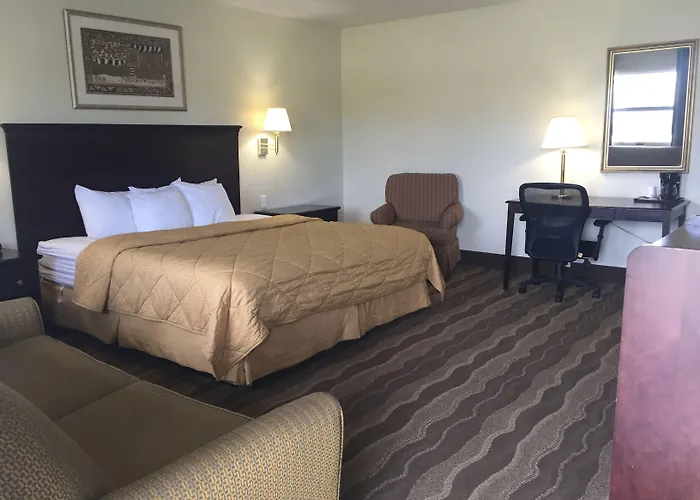 Geneseo Motels