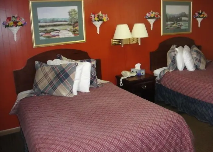 Standish Motels