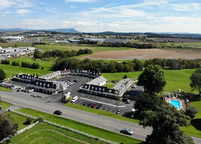 Moorefield Motels