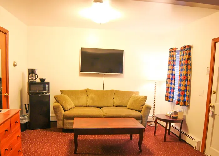 Nassau Motels