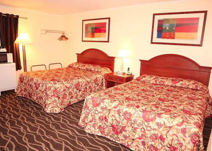 Manchester Center Motels