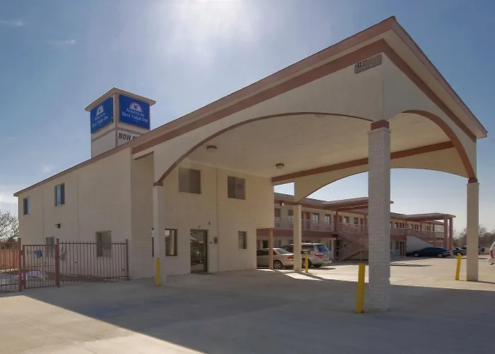 Hempstead Motels