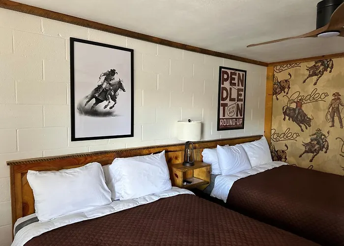 Emmett Motels