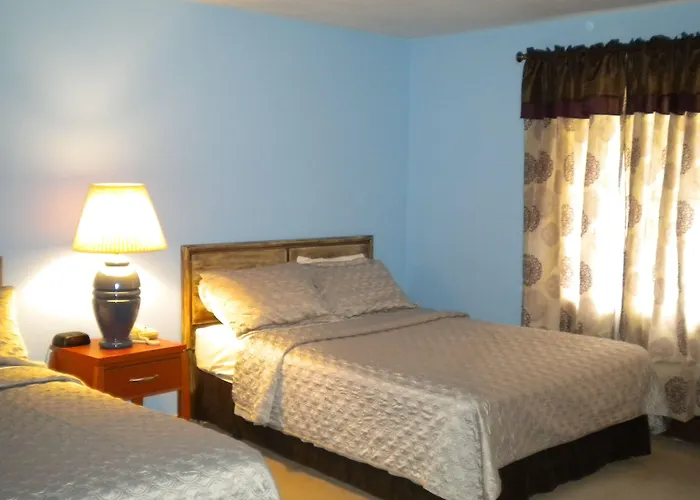 Englewood Motels