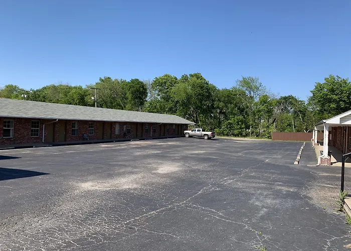 Madill Motels