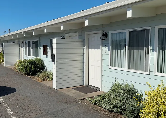 Cornelius Motels