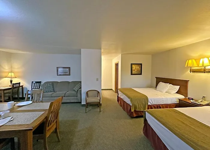Falls City Motels