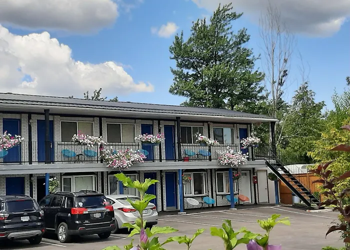 Oakville Motels
