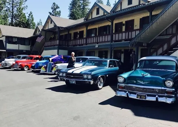 Twain Harte Motels