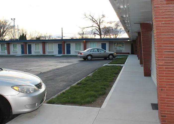 Rock Island Motels