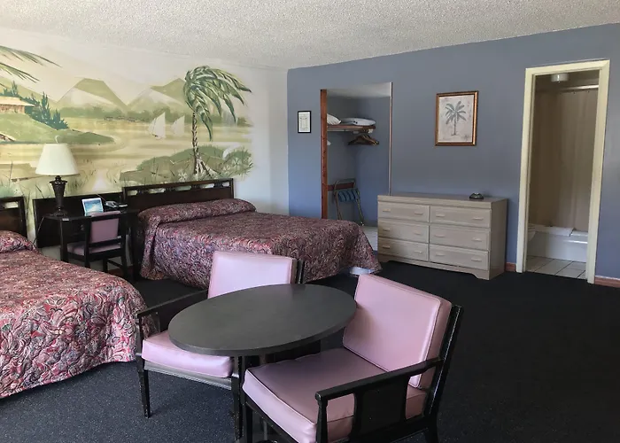 Sun City Center Motels