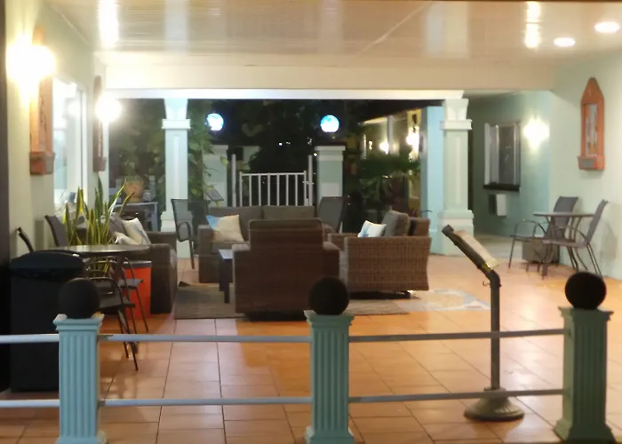 Zephyrhills Motels