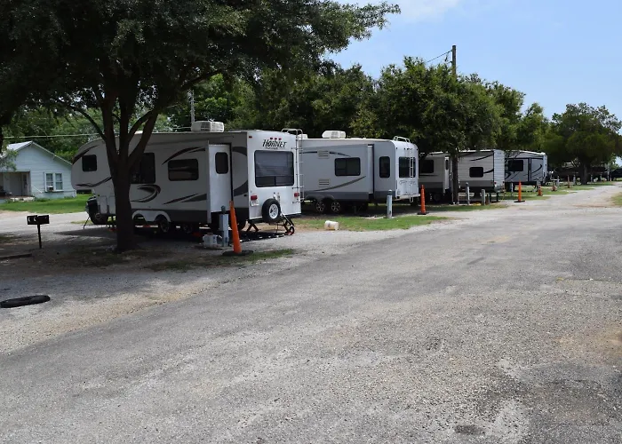 Eastland Motels