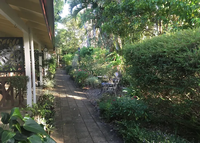Yungaburra Motels
