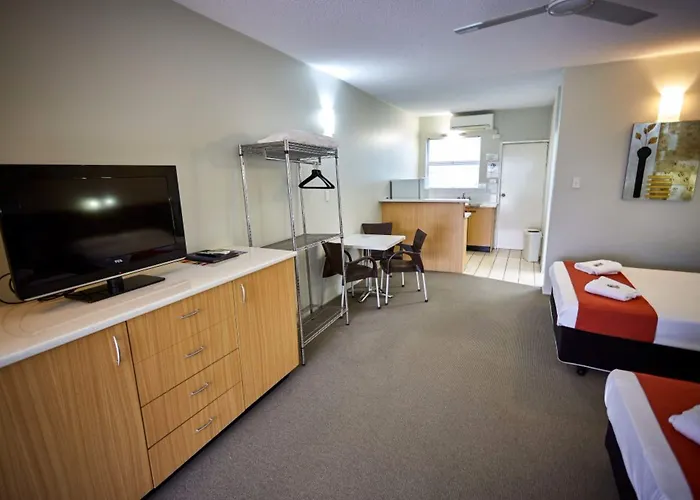 Sunshine Coast Motels