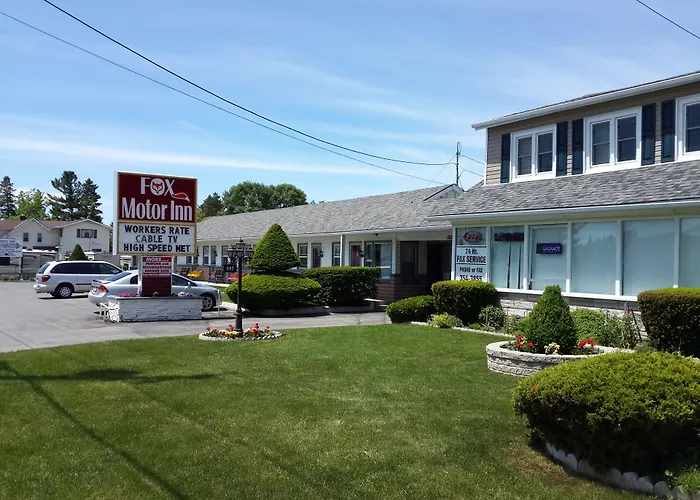 Kaladar Motels