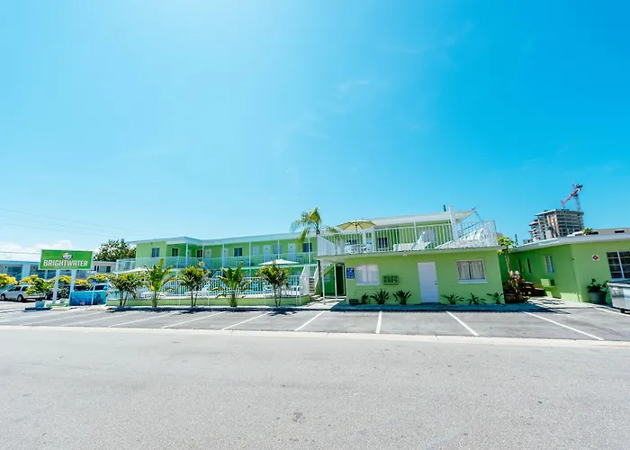 Weeki Wachee Motels