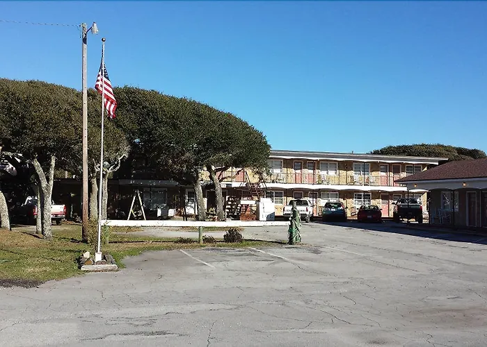 Topsail Beach Motels