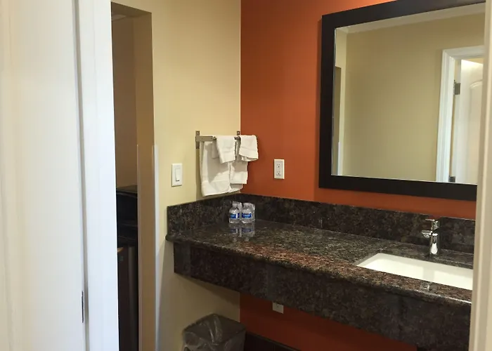 Pittsburg Motels