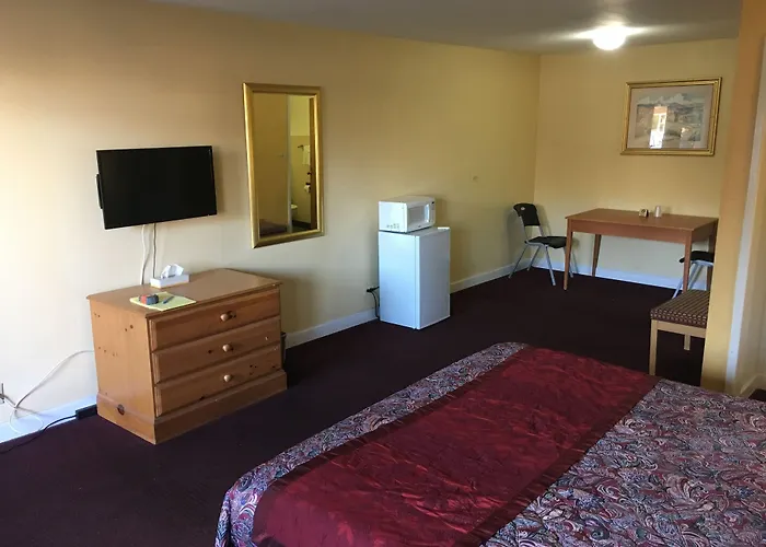 Oak Lawn Motels