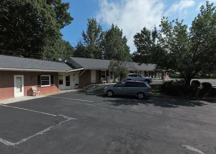 Hot Springs Motels