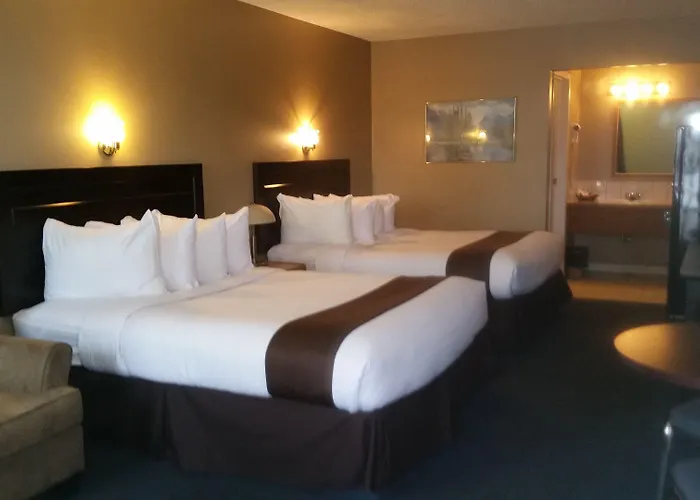 Sundre Motels