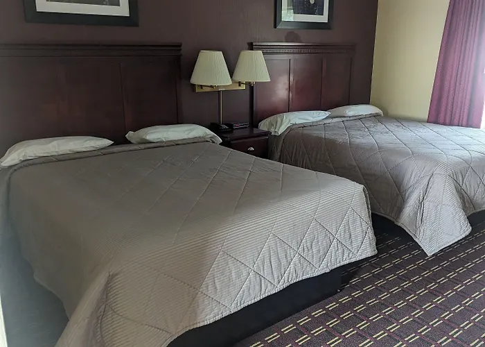 Lonaconing Motels