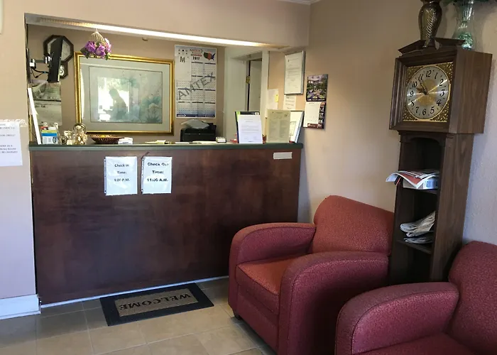 Humboldt Motels
