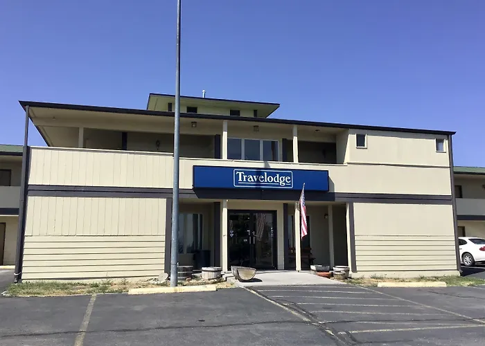 Three Forks Motels