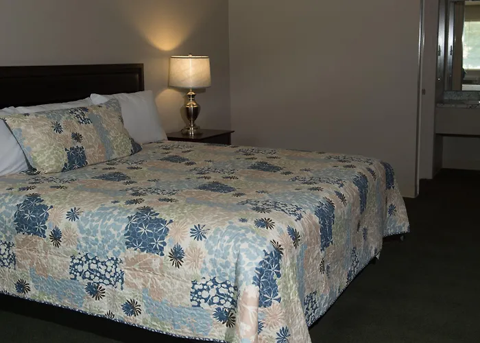 Calhoun Motels