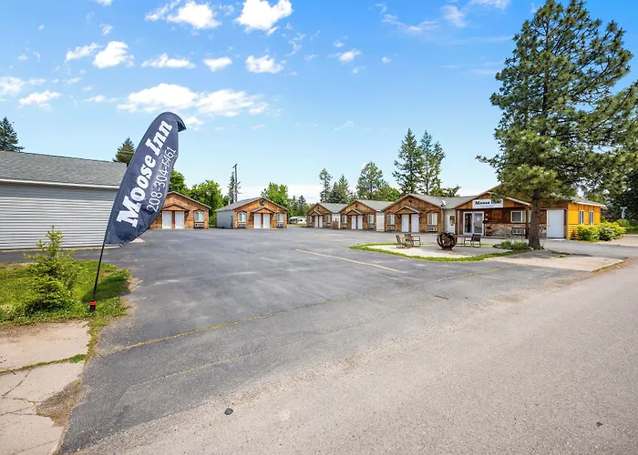 Spirit Lake Motels